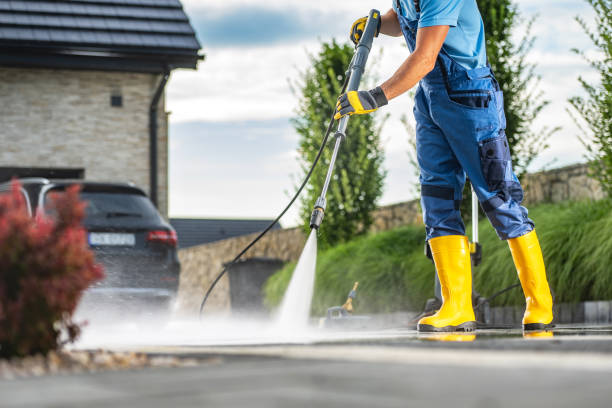 Best Commercial Building Pressure Washing  in Baldwin, PA